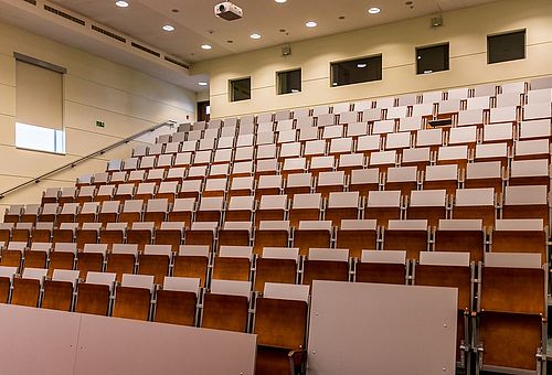 Leerer Hörsaal